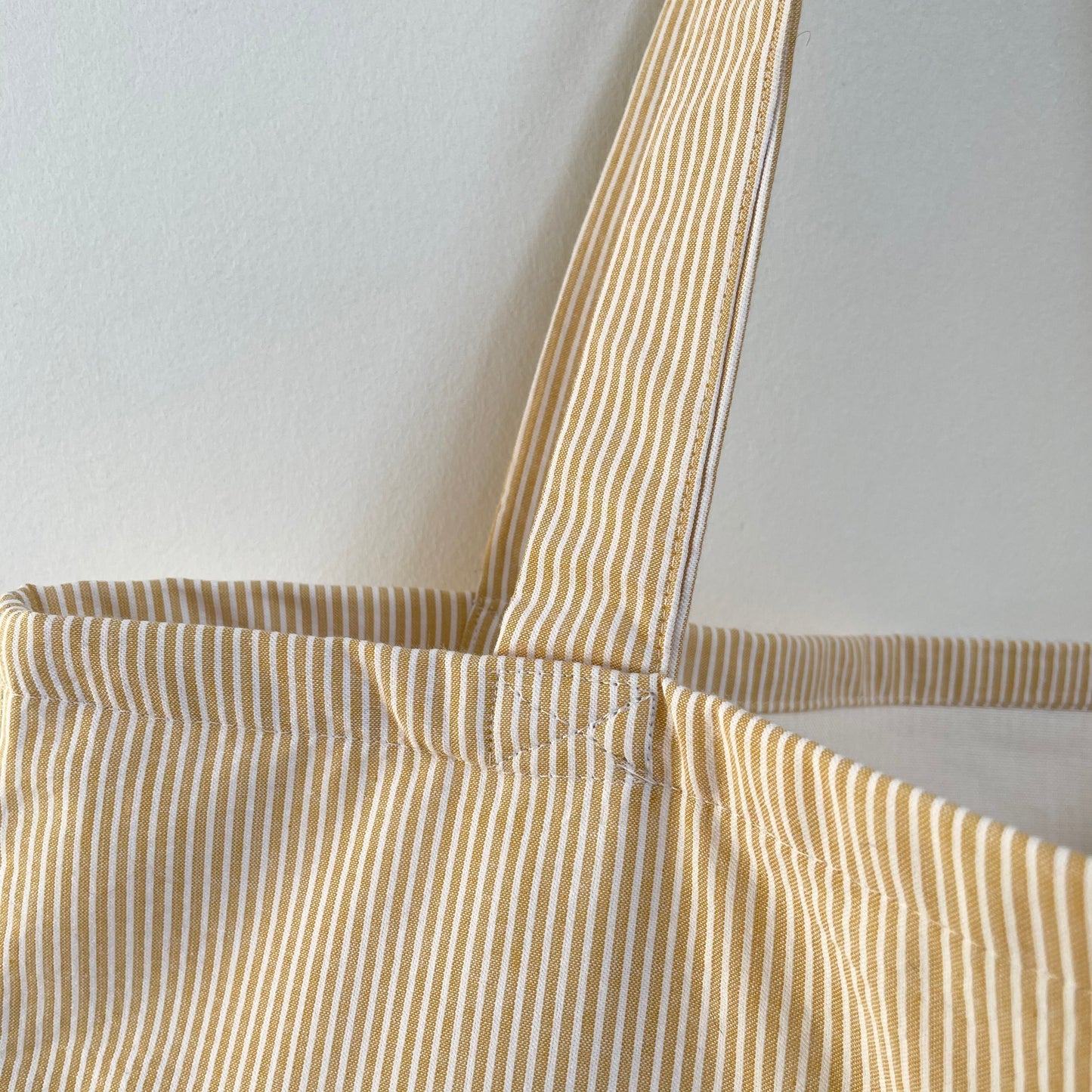 Mom bag Streep licht geel/ wit