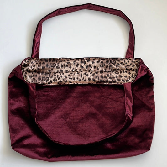 Velvet Panter Bordeaux Rood